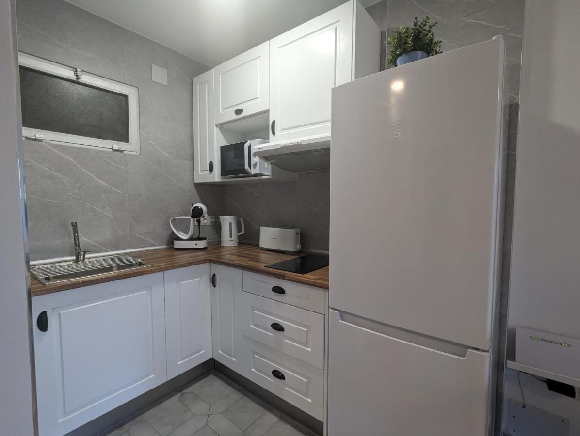 Apartamento Entero, Enormes Piscinas, Terraza Y Playa Benalmádena Esterno foto