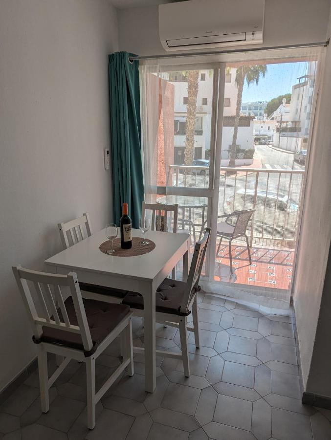 Apartamento Entero, Enormes Piscinas, Terraza Y Playa Benalmádena Esterno foto