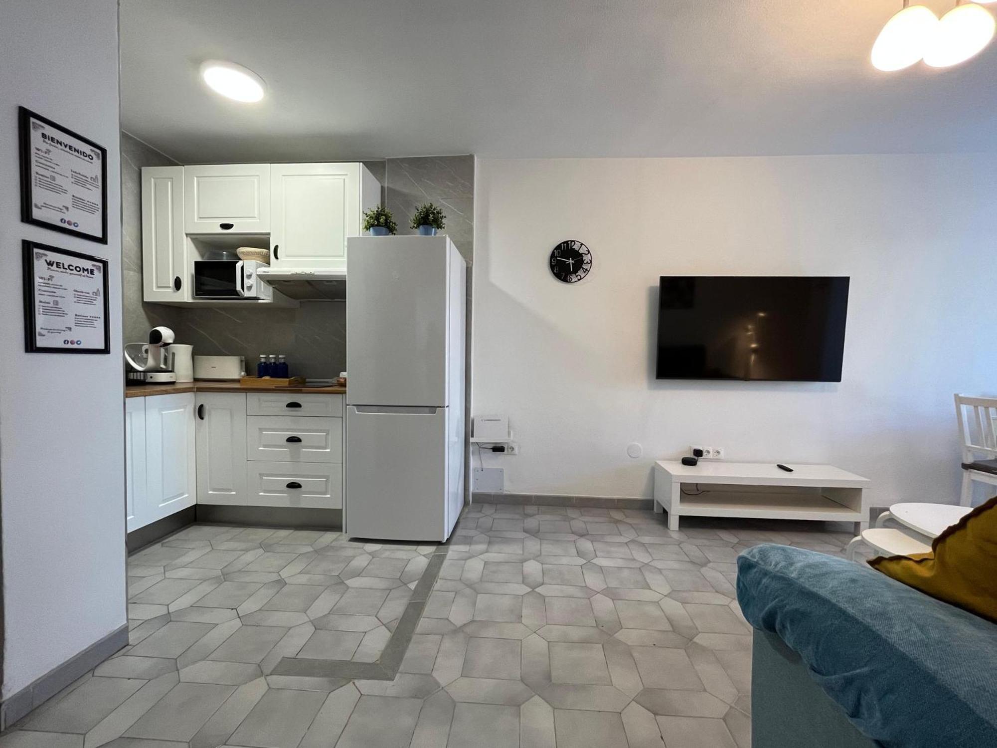Apartamento Entero, Enormes Piscinas, Terraza Y Playa Benalmádena Esterno foto