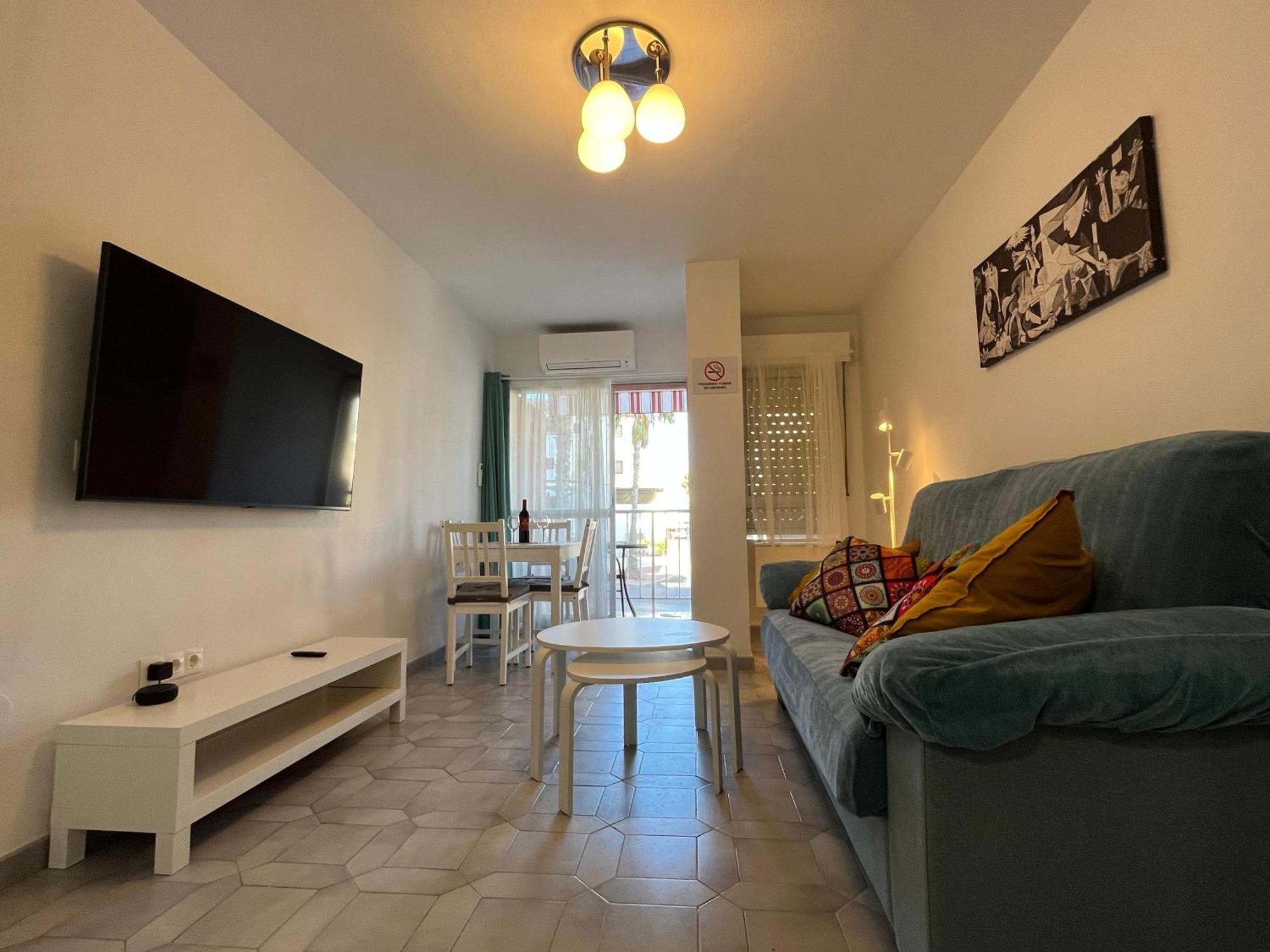 Apartamento Entero, Enormes Piscinas, Terraza Y Playa Benalmádena Esterno foto